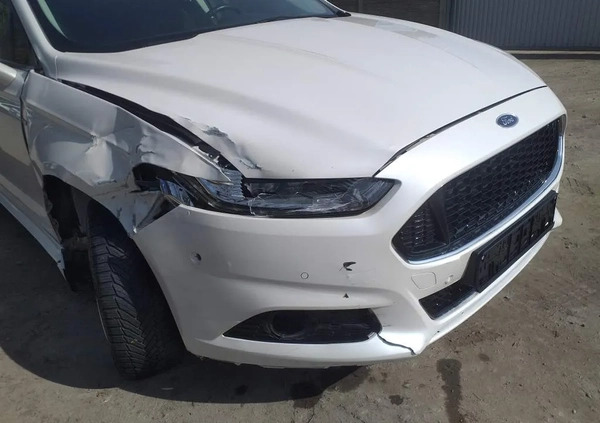 Ford Mondeo cena 41900 przebieg: 126000, rok produkcji 2017 z Pszów małe 529